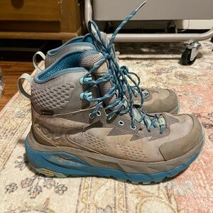 Hoka women’s hiking boots